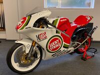 SUZUKI RGV250