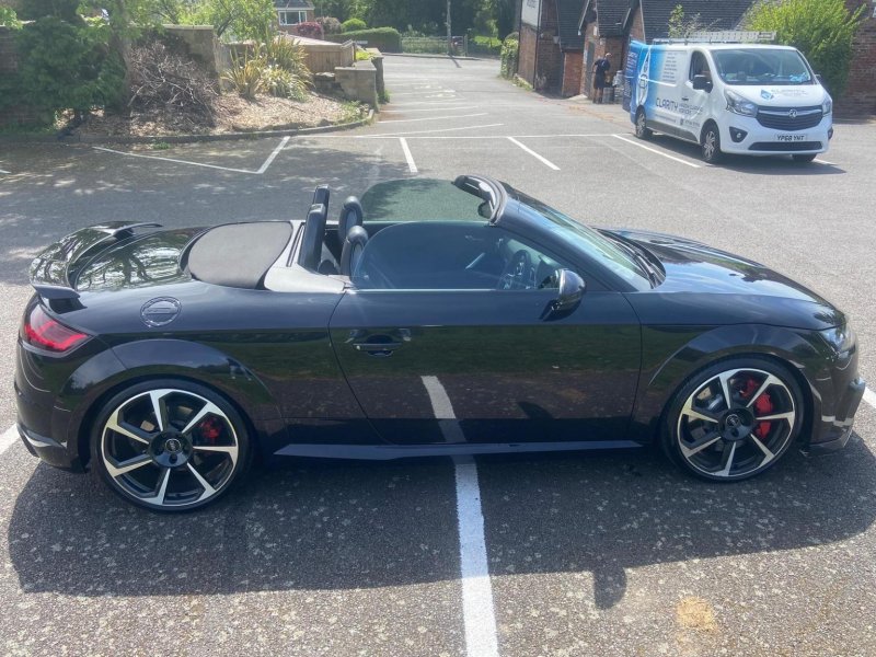 AUDI TT RS