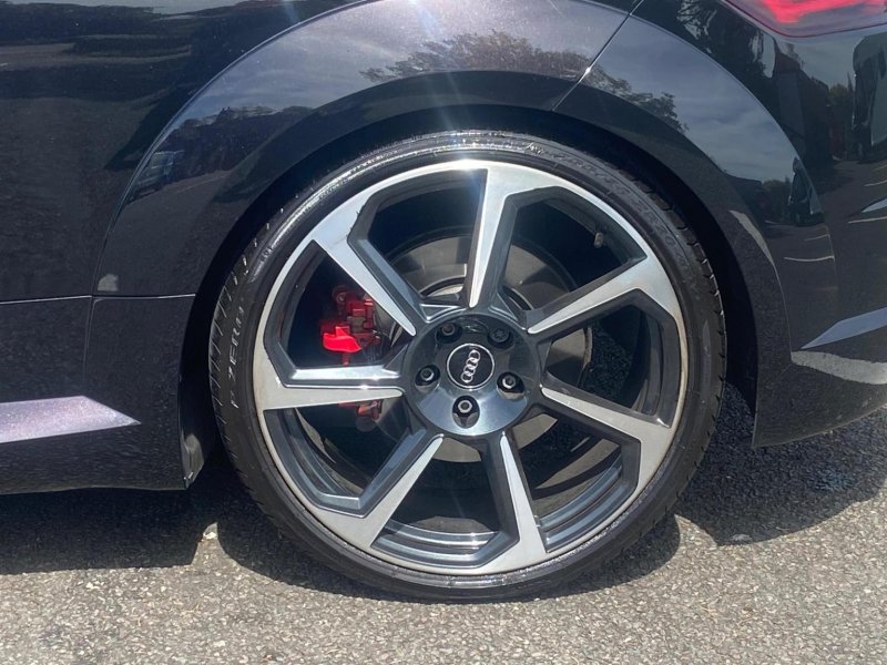 AUDI TT RS
