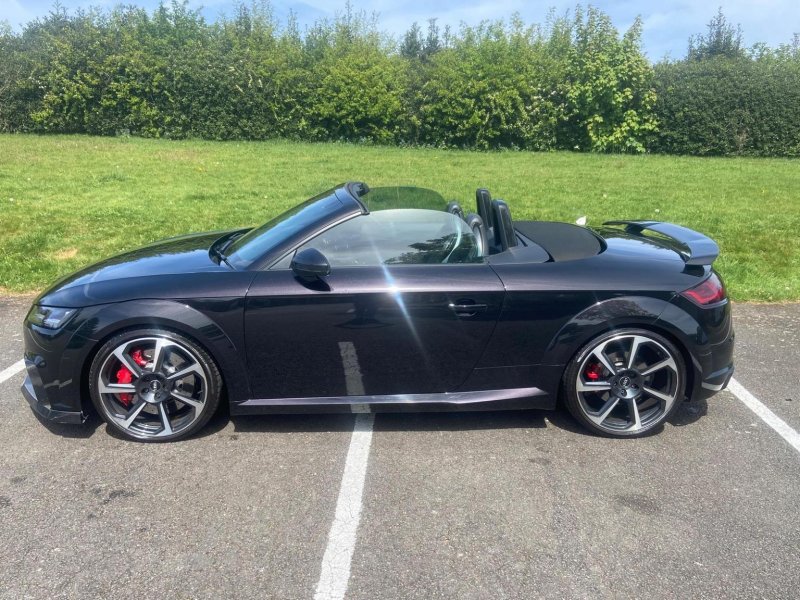 AUDI TT RS