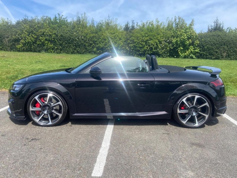 AUDI TT RS