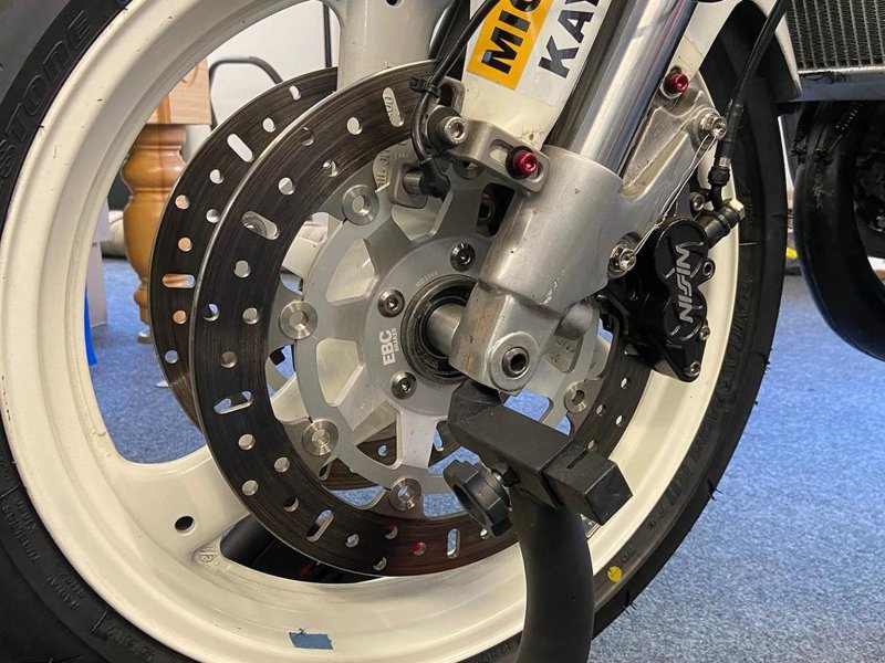 SUZUKI RGV250