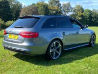 AUDI A4 AVANT