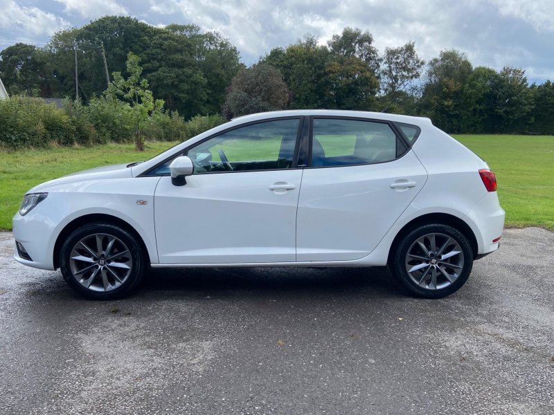 SEAT IBIZA