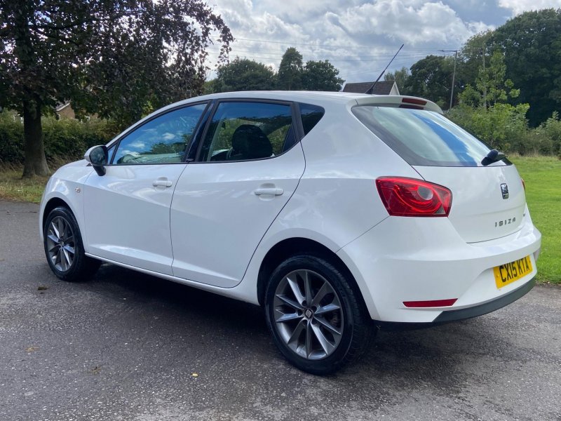 SEAT IBIZA