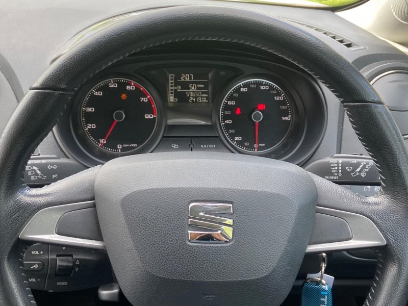 SEAT IBIZA