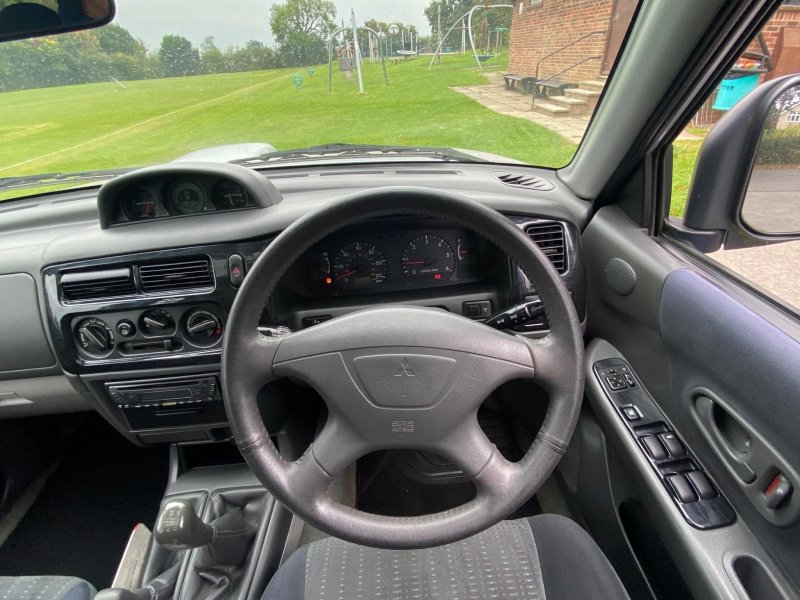 MITSUBISHI SHOGUN SPORT