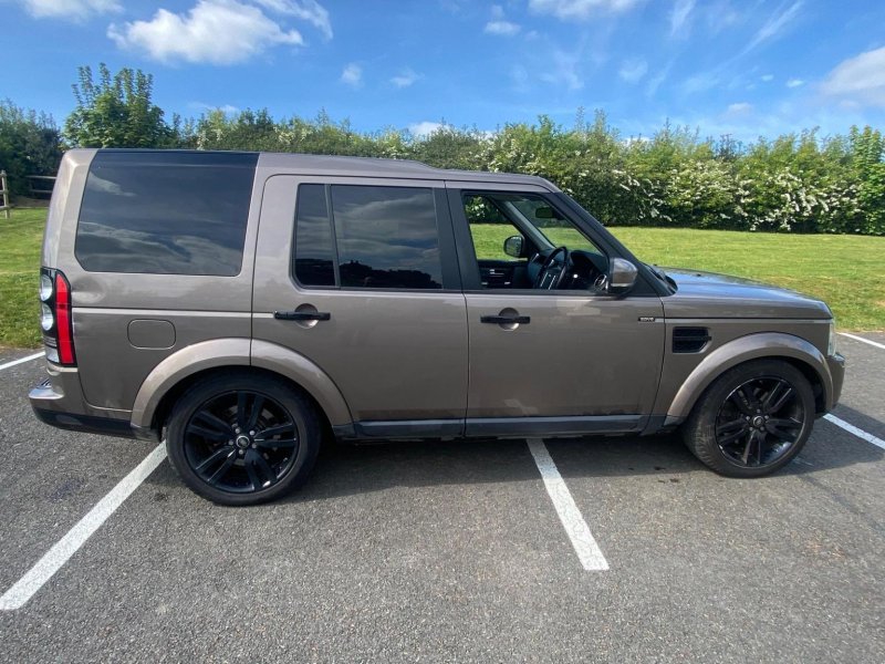 LAND ROVER DISCOVERY 4