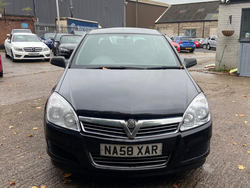 VAUXHALL ASTRA