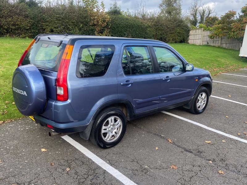 HONDA CR-V