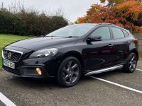 VOLVO V40 CROSS COUNTRY