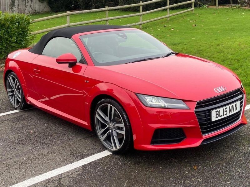 AUDI TT