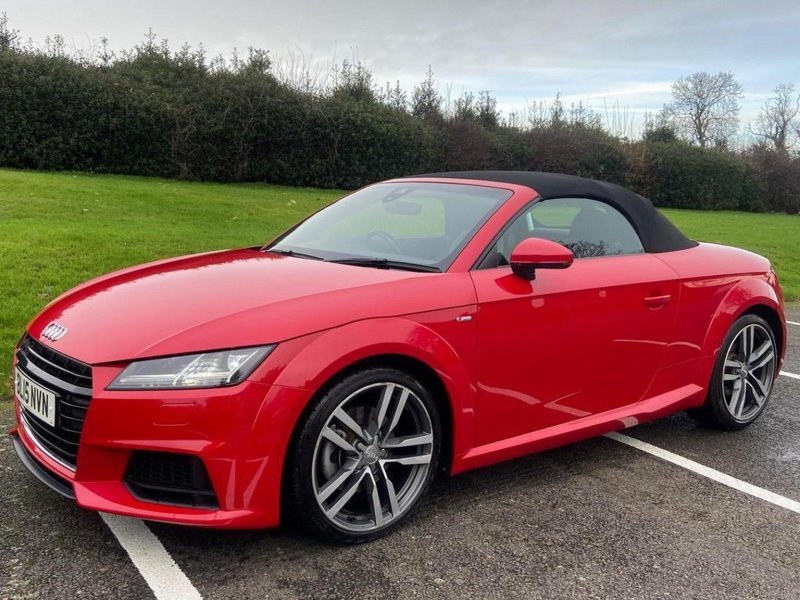 AUDI TT