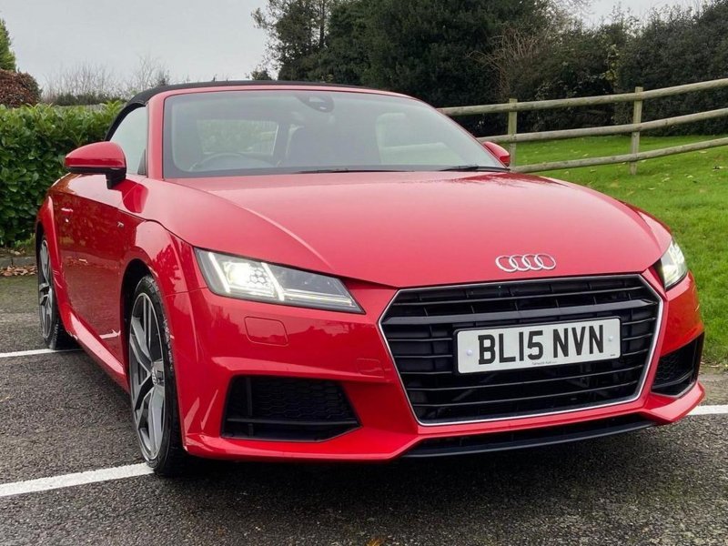 AUDI TT
