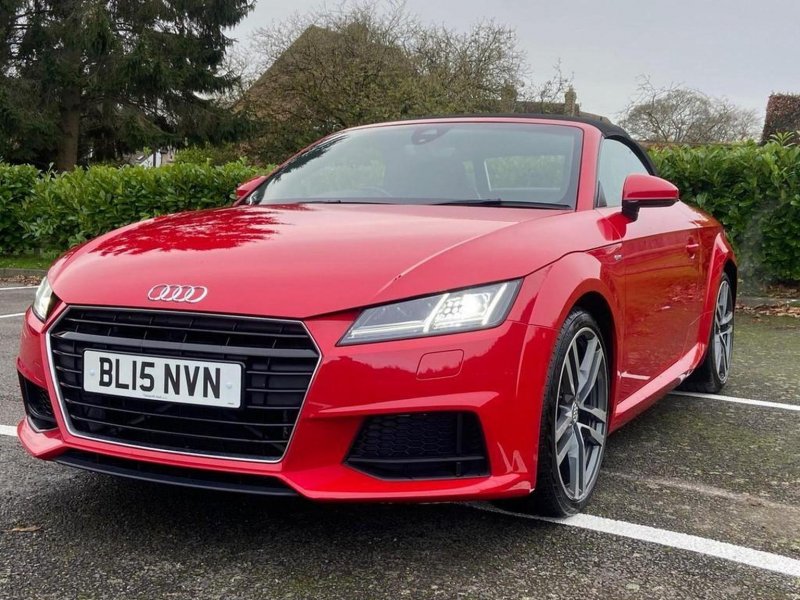 AUDI TT
