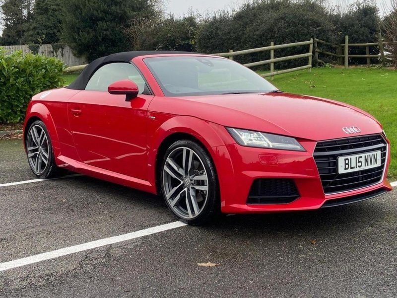 AUDI TT