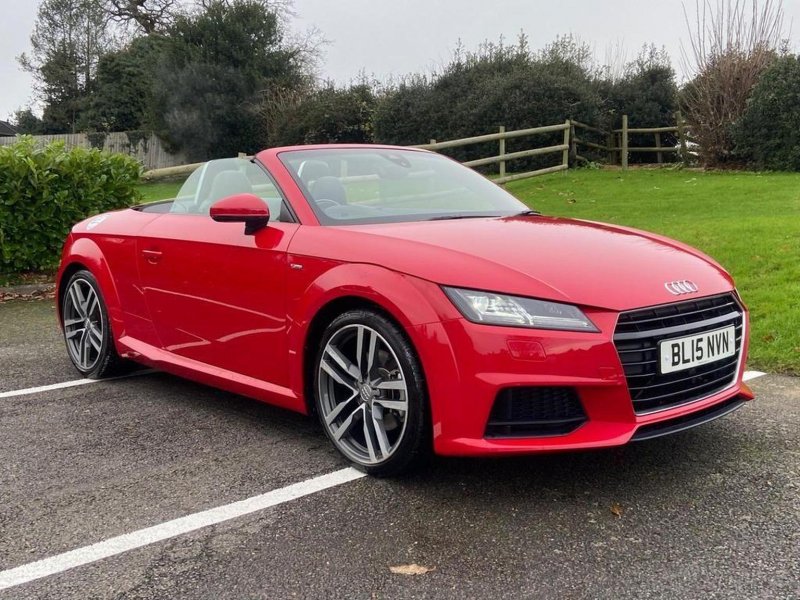 AUDI TT
