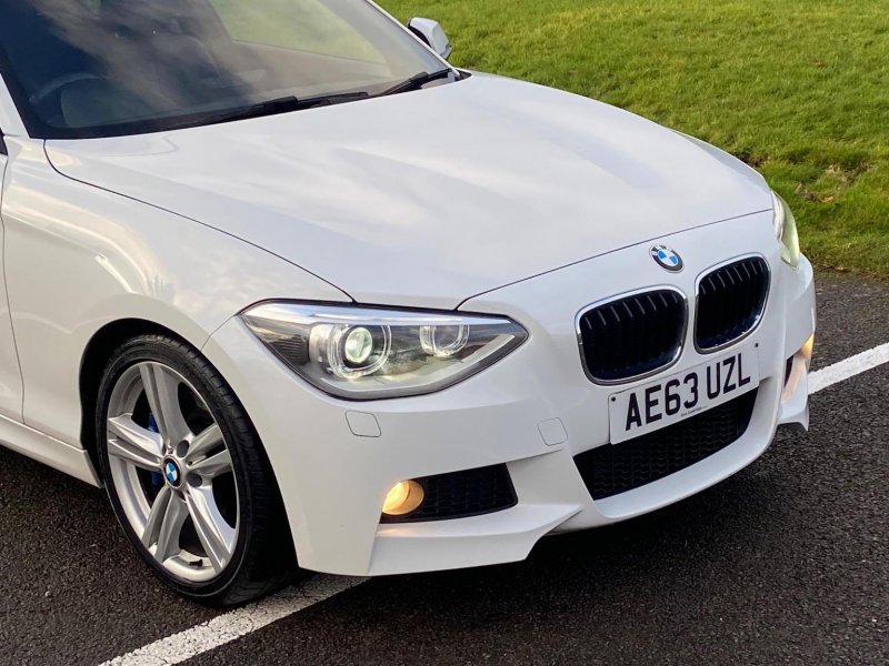 BMW 1 SERIES