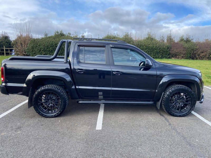 VOLKSWAGEN AMAROK