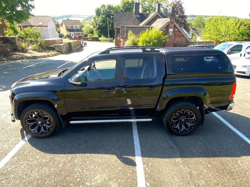 VOLKSWAGEN AMAROK