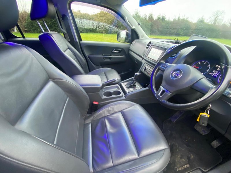 VOLKSWAGEN AMAROK
