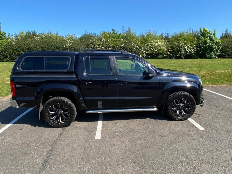VOLKSWAGEN AMAROK