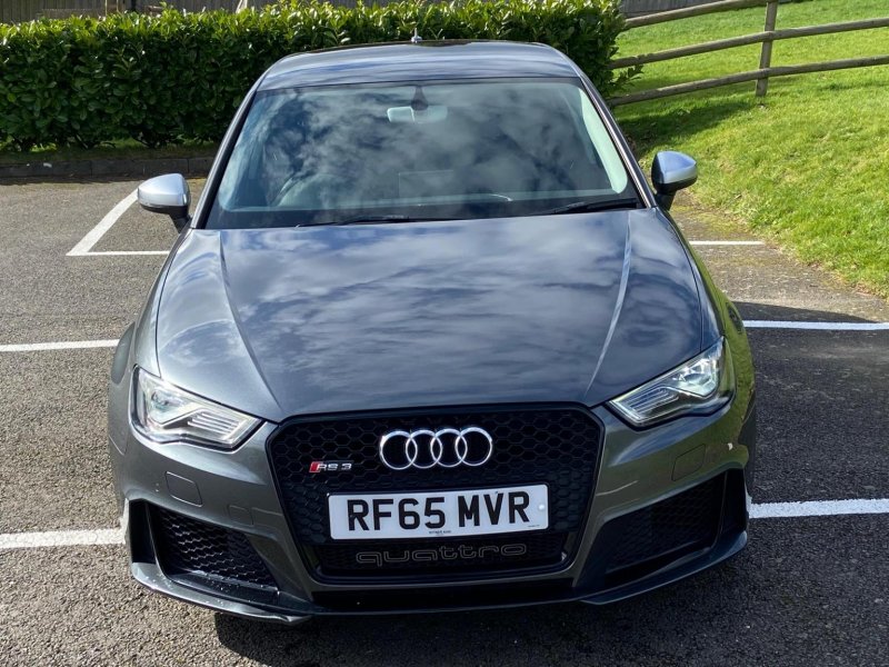 AUDI RS3