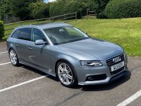 AUDI A4 AVANT